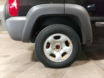 2004 jeep liberty sport-4wd with 146977 miles for sale near elk-river, minnesota b83e5dc59cf84612bf4265378e5680fc.jpg