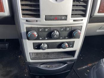 2010 chrysler town-and-country with 188772 miles for sale near elk-river, minnesota b8566757154142849c4cbc7bb699a0bb.jpg