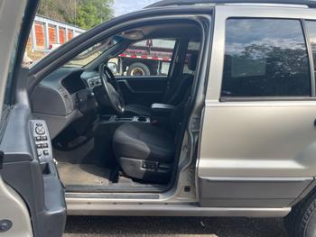 2004 jeep grand-cherokee laredo-4wd with 154499 miles for sale near maplewood, minnesota b8585e22dddf499994f4352b58696be4.jpeg