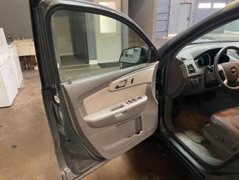 2010 chevrolet traverse lt with 207584 miles for sale near elk-river, minnesota b86643cfcff44053bd1cae1ef35c1637.jpg