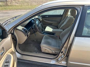 2005 honda accord dx-sedan-at with 201856 miles for sale near elk-river, minnesota b8975f1aafb34f86a5121dc9f0acc970.jpeg