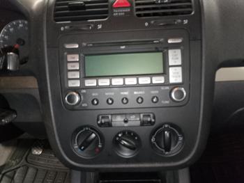 2008 volkswagen rabbit 4-door-s with 107607 miles for sale near elk-river, minnesota b8b56b14a8144bfc87eb1b34e553674e.jpg