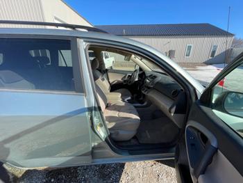 2008 toyota rav4 base-i4-4wd with 259343 miles for sale near elk-river, minnesota b8ca28c9322e41c8a509ced7eb41e4d9.jpeg