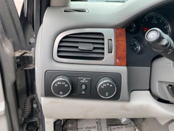 2009 chevrolet suburban lt1-1500-4wd with 253232 miles for sale near redwood-falls, minnesota b9976567d14f48a7b7467dab981b15e0.jpeg