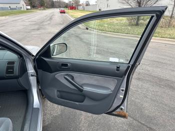 2001 honda civic ex-sedan with 179579 miles for sale near elk-river, minnesota bad23f78d4ca4ea5abd327fe5d5ffc78.jpeg