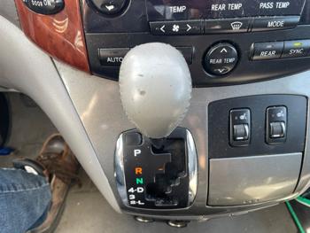 2004 toyota sienna xle-awd with 220628 miles for sale near shakopee, minnesota bae5ca6aa0264b64a8ae2214c2393018.jpeg