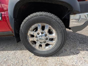 2005 chevrolet silverado-2500hd work-truck-crew-cab-short-bed-4wd with 743212 miles for sale near elk-river, minnesota bb4d8aaa4ebc421c99222920a293c38e.jpg