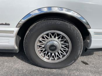 1997 lincoln town-car executive with 293168 miles for sale near elk-river, minnesota bb5c6fa3e6314e8ba11c9d95331743ba.jpeg