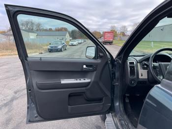 2008 mercury mariner premier-4wd with 191568 miles for sale near elk-river, minnesota bb8319b5a82b4d189bf394304cfe4872.jpeg