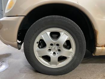2002 mercedes-benz m-class ml320 with 185116 miles for sale near elk-river, minnesota bbf7f46bd3be4385b32beee63b848d54.jpeg