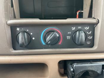 1999 ford f-250-sd xl-supercab-swb-2wd with 278395 miles for sale near elk-river, minnesota bc2e3fdfa6944b83a3aa59dbed199e52.jpeg