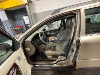 2003 volvo xc70 cross-country with 296753 miles for sale near elk-river, minnesota bc6bd3bf900c4c1e8e781c5cbafa376d.jpeg