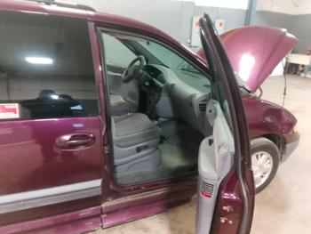 1999 plymouth grand-voyager expresso with 157963 miles for sale near elk-river, minnesota bcb162537b8d425faca41e7454026d62.jpg