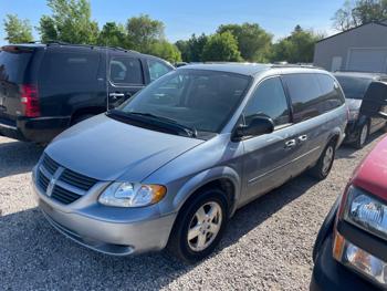 2006 dodge grand-caravan sxt for sale near elk-river, minnesota bd06ce4e49d6469c8c27b0363be2d877.jpeg