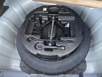 2012 hyundai azera 3.3l with 67456 miles for sale near coon-rapids, minnesota bd265c1453db4e9884a4f73137c31c95.jpeg