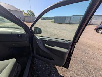 2003 dodge grand-caravan sport-fwd with 190833 miles for sale near elk-river, minnesota bd2a176cc7f9423dafe648c6f55094b5.jpg