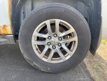 2009 chevrolet suburban lt1-1500-4wd with 242331 miles for sale near rochester, minnesota bd7331c378884e8984000bb7a7dad66d.jpeg