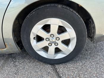 2004 toyota prius 4-door-liftback with 174895 miles for sale near elk-river, minnesota bd7e03dd2f6c450e894ae2265e60c87f.jpeg