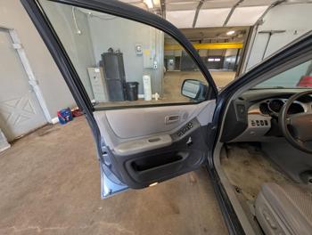 2007 toyota highlander limited-v6-4wd with 179422 miles for sale near elk-river, minnesota be03a6eb603345e8a69835b46686a249.jpg