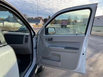 2011 ford escape xlt-fwd with 106955 miles for sale near elk-river, minnesota be37b45032084e3cb6364deb2e432960.jpeg