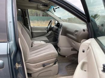2006 chrysler town-&-country touring with 161394 miles for sale near elk-river, minnesota be6b25573de34643a08b083e97208d06.jpeg