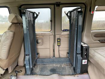 2004 gmc savana g1500-cargo with 193369 miles for sale near elk-river, minnesota be776adafbbc4914b1a7b13cb16d77e6.jpeg