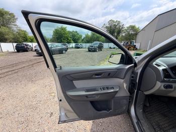 2014 gmc acadia sle-1-fwd with 214321 miles for sale near elk-river, minnesota be9f0009d22d47a58d1fc8d9737e6bf1.jpeg