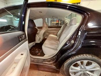 2013 subaru legacy 2.5i-premium with 217080 miles for sale near elk-river, minnesota bf5051d5421745639e97c37e1ae1562b.jpeg