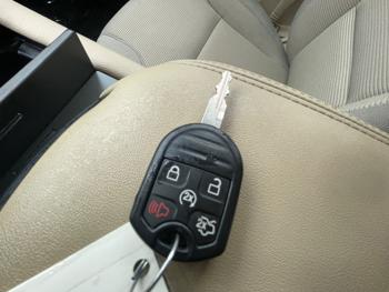 2014 ford taurus sel-awd with 140006 miles for sale near elk-river, minnesota bf57697fab6d43caafc6fde641b95aaf.jpeg