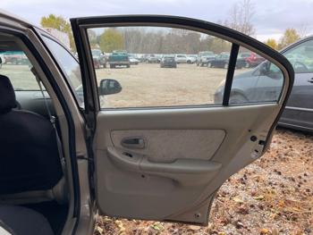 2006 hyundai elantra gls-4-door with 265742 miles for sale near elk-river, minnesota c03a5b6ef59e45b4baeaa55562e546eb.jpeg