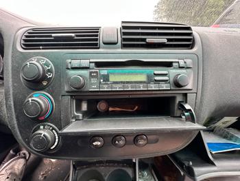 2004 honda civic ex-sedan-at with 166546 miles for sale near elk-river, minnesota c04b4285132b4b048c8a39894a3844f0.jpeg