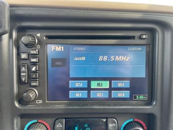 2006 chevrolet suburban 1500-4wd with 216944 miles for sale near elk-river, minnesota c052b120a8614fb2a033faec8f9a6737.jpeg