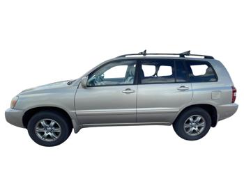 2005 toyota highlander limited-v6-4wd with 257291 miles for sale near elk-river, minnesota c0ff40ca98f446d982486ba0bd8a750e.jpg