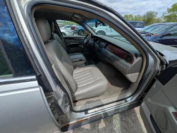 2003 lincoln town-car signature for sale near elk-river, minnesota c10d1c8e9b4e4b6c8c89846d91b820b4.jpg