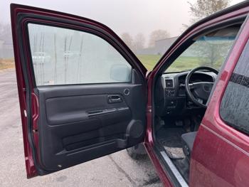 2008 chevrolet colorado lt1-ext.-cab-4wd with 209842 miles for sale near elk-river, minnesota c1dc3d026d8f427686b5f2d4c978c98c.jpeg