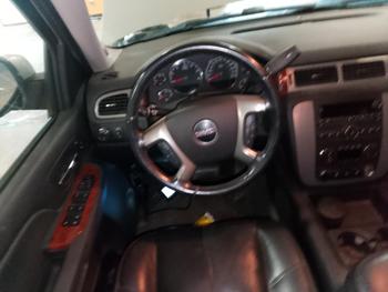 2009 gmc yukon slt-1-4wd with 89249 miles for sale near elk-river, minnesota c29f0b4f29244f94af25455af555c1c0.jpg
