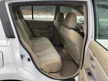 2009 nissan versa with 136858 miles for sale near elk-river, minnesota c3b690773c27409a9700a57b7f6c2aeb.jpg