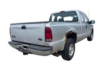 2001 ford f-250-sd xl-supercab-short-bed-2wd with 243301 miles for sale near elk-river, minnesota c41f472336054c6198620a6918c24249.jpg