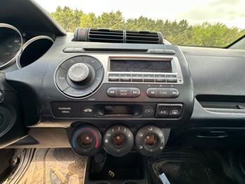 2008 honda fit 5-speed-at with 162827 miles for sale near elk-river, minnesota c4515db26a7b4efeaf7a7abc0f240c38.jpeg