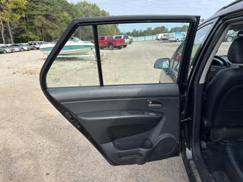 2008 kia rondo base with 123977 miles for sale near elk-river, minnesota c4624d9f096945fe9bd33f695d790a10.jpg