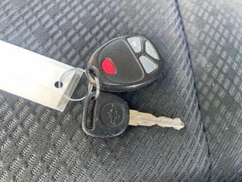 2008 chevrolet silverado-1500 ls-crew-cab-4wd with 151821 miles for sale near st.-cloud, minnesota c6c5a8e391dd4d1c9f634be5ff3a431c.jpeg