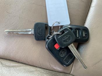 2005 toyota camry with 296470 miles for sale near elk-river, minnesota c6fb0623892d40ccb0f720fd61d6c524.jpeg