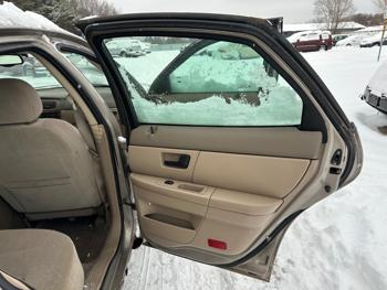 2005 ford taurus sel with 147400 miles for sale near elk-river, minnesota c73c01cc951843e29a4f17d6f9219c61.jpeg