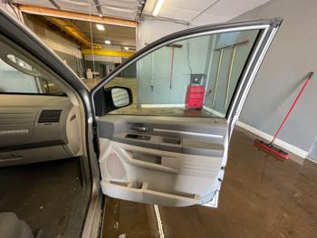 2008 dodge grand-caravan sxt with 186501 miles for sale near elk-river, minnesota c7a234a9ad4c469dab84d7e3788ef190.jpeg