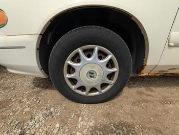 2001 buick century custom with 127636 miles for sale near elk-river, minnesota c7d997fdd0cd42059ce9d2592d4dd219.jpg