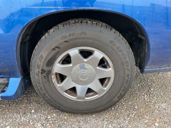 2003 cadillac escalade-ext sport-utility-truck with 175517 miles for sale near elk-river, minnesota c832e394b6264218a0c5efac0e2cb4a9.jpeg