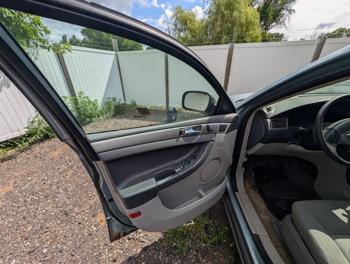 2008 chrysler pacifica lx-fwd with 284010 miles for sale near elk-river, minnesota c835a2b6935346eb983bd12badc995a1.jpg