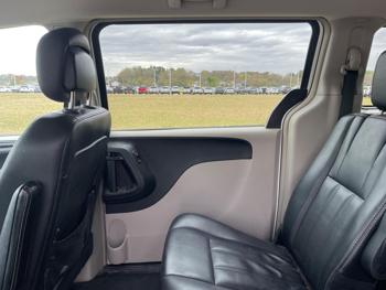 2013 chrysler town-&-country touring with 169086 miles for sale near elk-river, minnesota c868316b244642268788cf68669974a2.jpeg