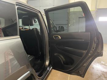 2014 jeep grand-cherokee limited with 162840 miles for sale near elk-river, minnesota c8a0b68e1adb456a92a16bfc2aa21e13.jpg