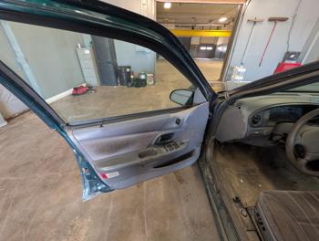 1995 ford taurus gl with 206115 miles for sale near elk-river, minnesota c8b214ba5afb45c3a74925682f82d18a.jpg